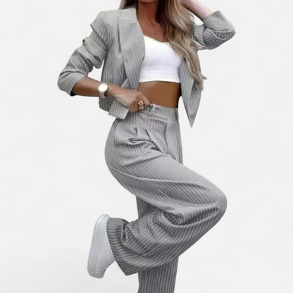 Gestreiftes Zweiteiler Set mit Blazer und Hose