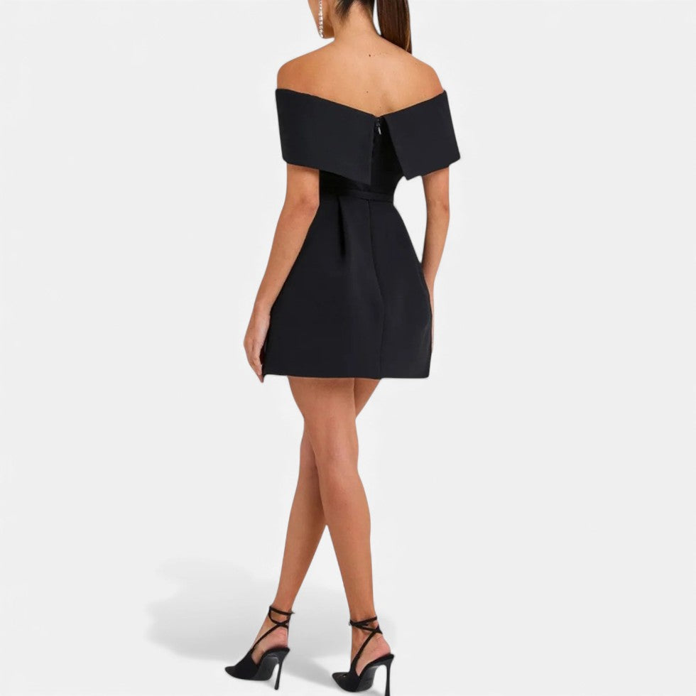 Schulterfreies Cocktailkleid Damen mit elegantem Faltendetail