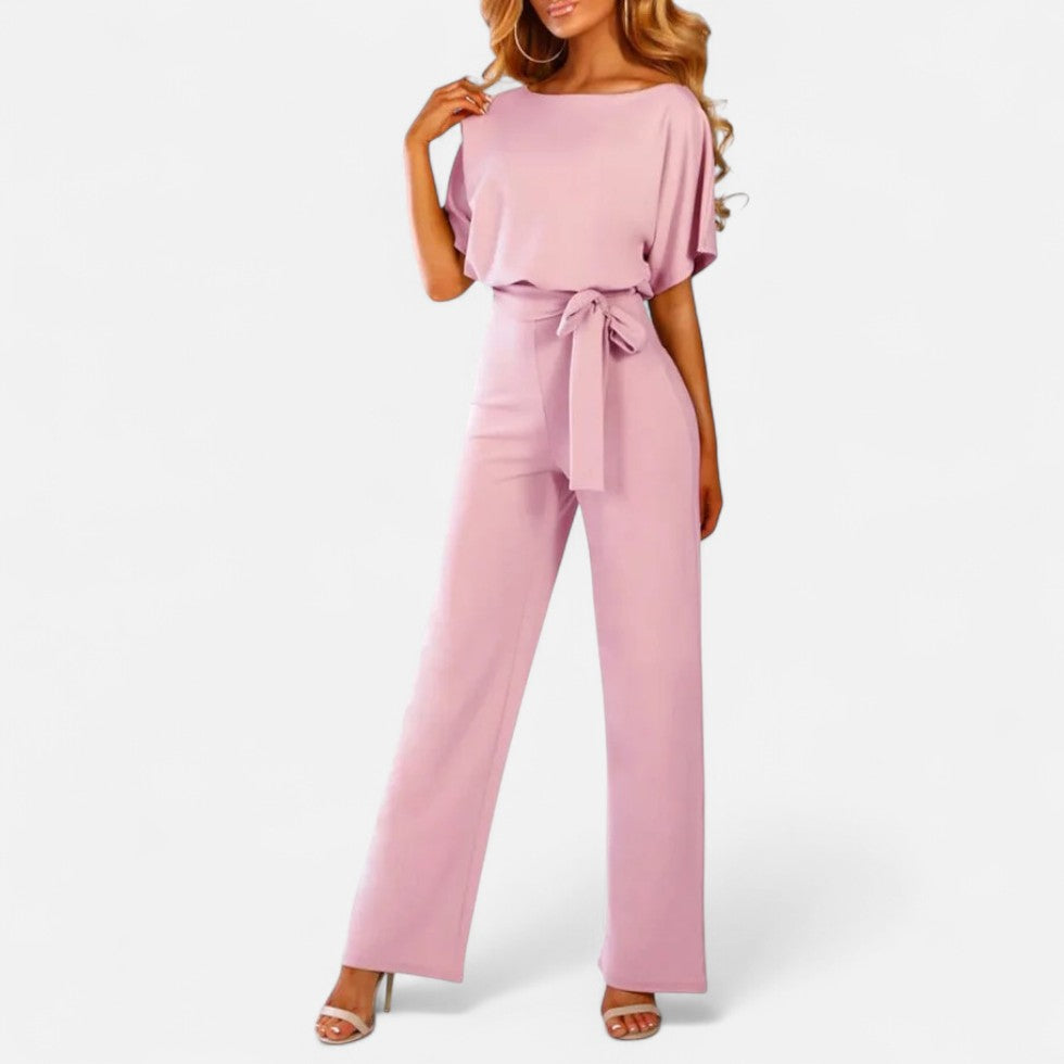 Eleganter Jumpsuit mit Bindegürtel und weitem Bein