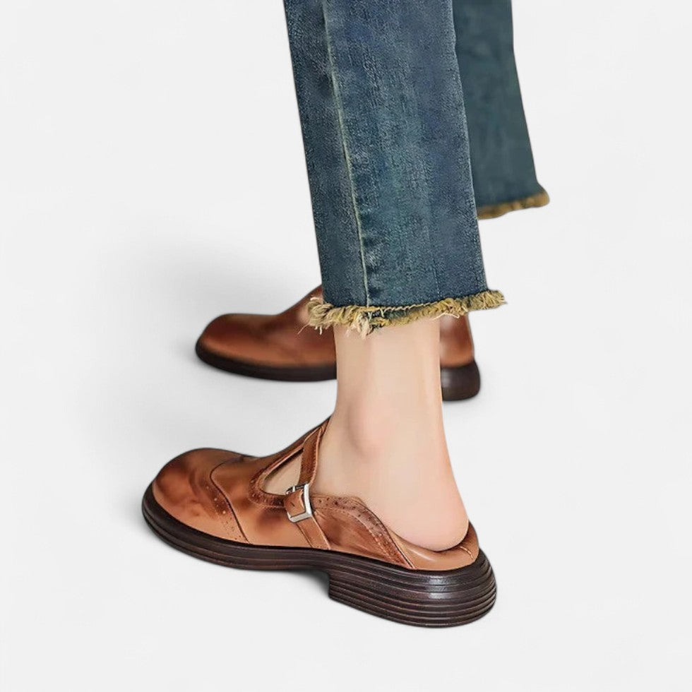 Damen Leder Slipper mit Schnalle