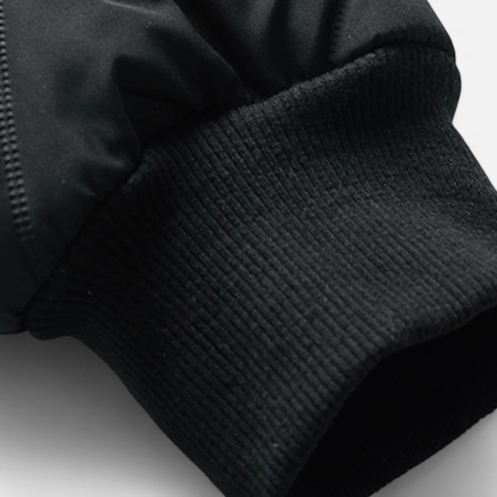 Steppjacke mit Stehkragen und Reißverschlusstaschen