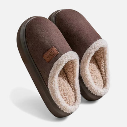 Gefütterte Hausschuhe mit Warmfutter