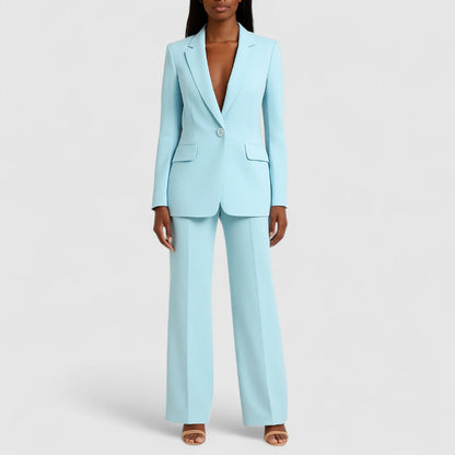 Eleganter Hosenanzug mit tailliertem Blazer