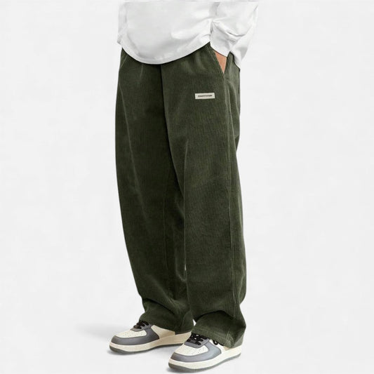 Cordhose Herren mit weiter Passform