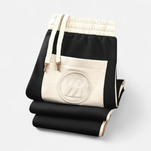 Trainingsanzug mit Stehkragen und Reißverschluss